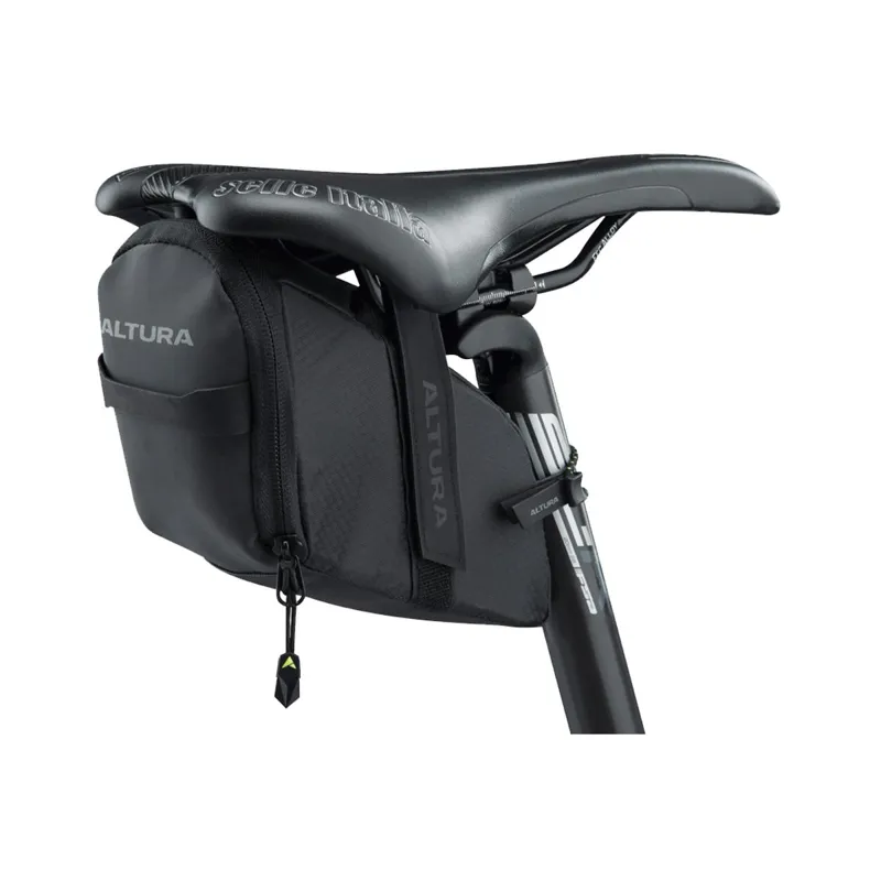 Altura Nightvision 0.8litre Road Saddle Large Bag In Black
