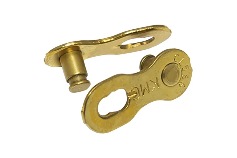 KMC Missing Link EPT 9-Speed Chain Link in Silver