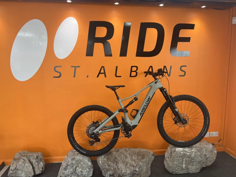 Amflow PR arrives at Ride St Albans