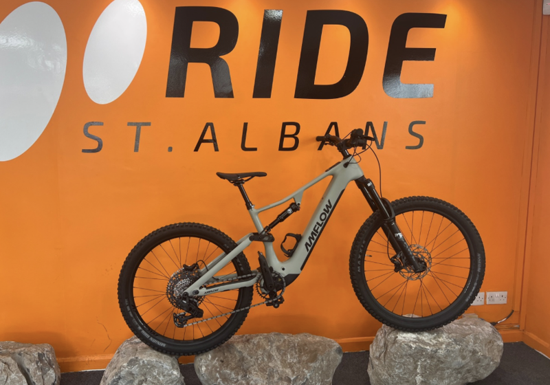 Amflow PR arrives at Ride St Albans